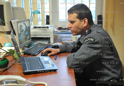 Oddanie do uzytku nowego komisariatu na ul. Obroncow...