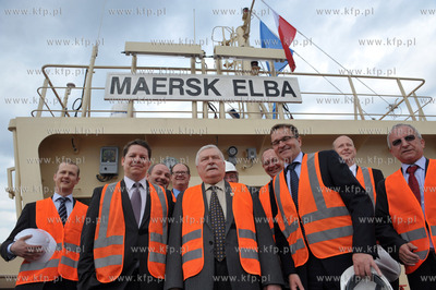 Terminal DCT w Gdansku. Prezydent Lech Walesa, z Prezydentem...