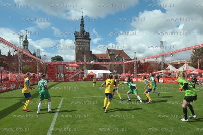 Final turnieju pilkarskiego Coca-Cola Cup na Targu...
