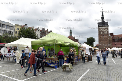 Jarmark Świętojański na Targu Węglowym w Gdańsku....