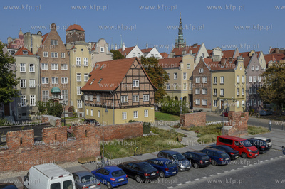 Gdańsk Widok z Teatru Szekspirowskiego na ul. Za Murami...
