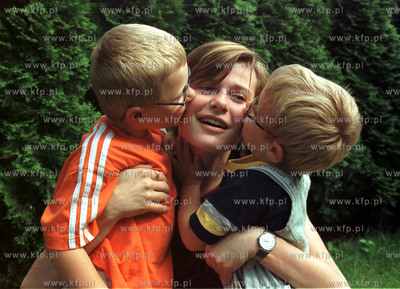 Ania Walesa z bratankami Michalem i Tomkiem dziecmi...