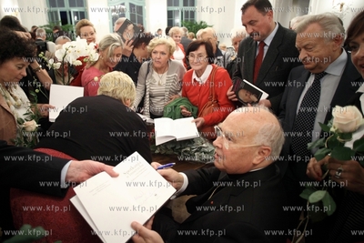 Gdansk. Palac Opatow. Promocja ksiazki Barbary Kanold...