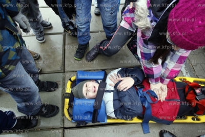 Port Wojenny w Gdyni Oksywiu. Dni Otwarte Koszar -...