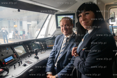 Przystanek SKM Śródmieście. Prezentacja nowych pociągów...