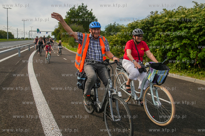 Przejazd rowerowy związany z otwarciem Ekostrady wzdłuż...