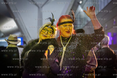 Port Lotniczy Gdańsk im. Lecha Wałęsy. Bal seniora...