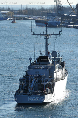 Okrety Stalego Zespolu Obrony Przeciwminowej NATO (SNMCMG-1)...