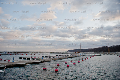 Gdynia. Zima w porcie jachtowym.
04.01.2012
fot....