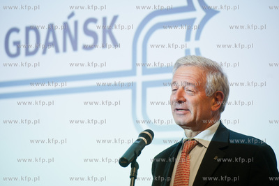 Gdansk. PGE Arena. Obchody 20-lecia Saur Neptun Gdansk....