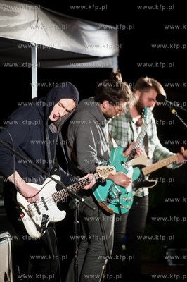 Streetwaves czyli artystyczna akcja miejska w Gdansku...