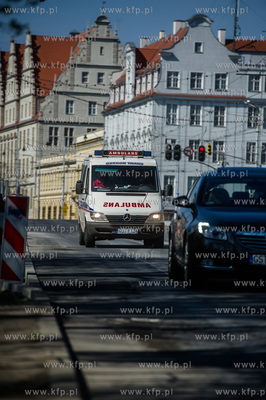 Gdansk. Przejazd przez Hucisko otwarty dla kierowcow....