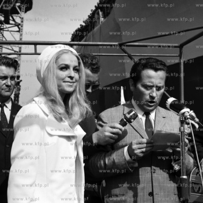 Uroczystosci chrztu statku Zakarpatije w Stoczni im....