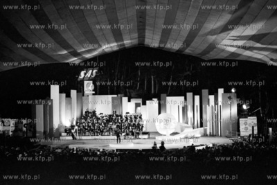 VII Miedzynarodowy Festiwal Piosenki w Sopocie. Scenografia...