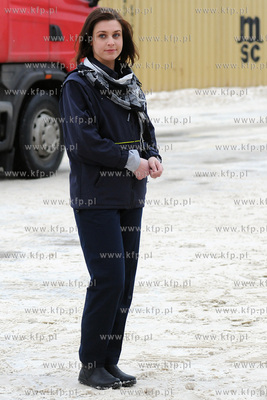 Julia Kaminska na planie zdjeciowym polsko - niemieckiego...