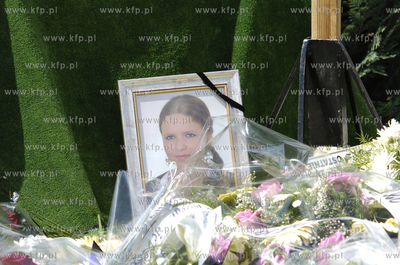 Na Cmentarzu Komunalnym w Slupsku odbyl sie pogrzeb...