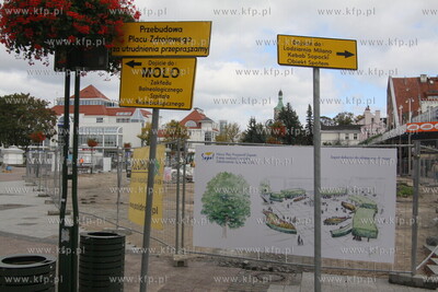 Sopot. Remont Placu Przyjaciol Sopotu, ktorego zakonczenie...