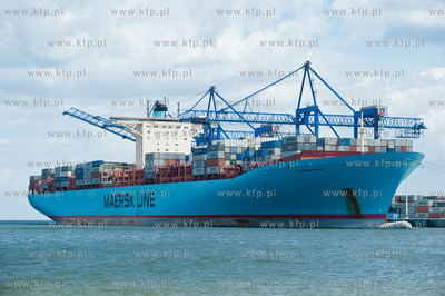 Gdansk. Eleonora Maersk, jeden z najwiekszych kontenerowcow...