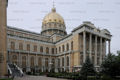 Sanktuarium Matki Bozej Bolesnej w Licheniu (woj. wielkopolskie)....