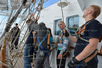 Dzien na Darze Mlodziezy ze studentami Akademii Morskiej...