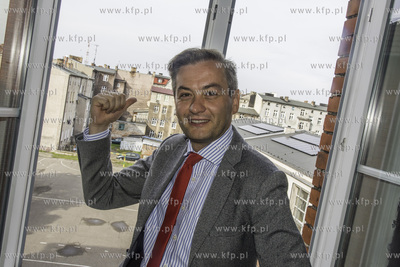 Slupsk. Greenpeace ufundowal budowe elektrowni slonecznej...