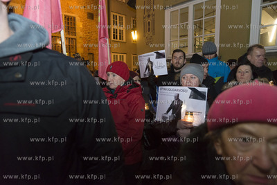 Gdańsk. Długi Targ. Wiec Przeciwko Nienawiści i...