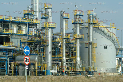 Rafineria Gdanska.5.09.2002fot. Wojtek Jakubowski...