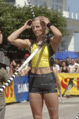 Molo w Sopocie - konkurs skokow "Tyczka na molo" ....