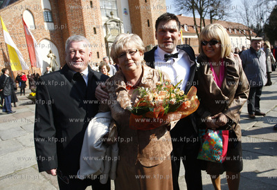 Gdansk. Katedra Oliwska. Slub Dariusza Michalczewskiego...