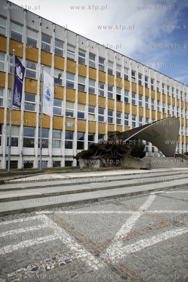 Sopot. Wydział Ekonomiczny Uniwersytetu Gdanskiego.
27.03.2012
fot....