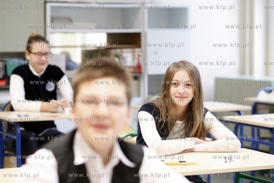 Szkola podstawowa nr 9 w Sopocie. Sprawdzian szostoklasistow...