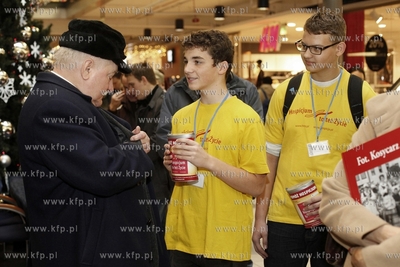 Centrum Handlowe Manhattan w Gdansku. Promocja albumu...