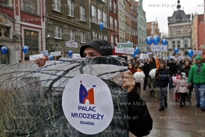 Demonstracja w obronie Pałacu Młodzieży w Gdańsku.
31.01.2015
fot....