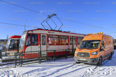 Pętla Chełm. Wóz serwisowy Tram-Serwis GAiT z tramwajami...