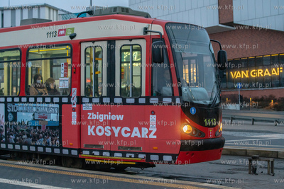 Gdańsk Śródmieście. Nz.Tramwaj Dortmund oklejony...
