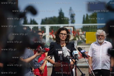 Briefing Aleksandry Dulkiewicz, prezydent Gdańska...