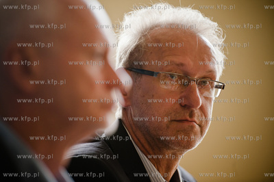 Gdansk. Pomorski Urzad Wojewodzki. Sala Kominkowa....