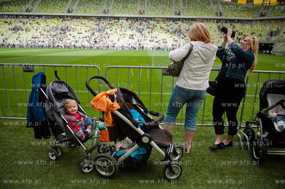 Gdansk - Letnica. Dzien otwarty PGA Arena pod haslem...