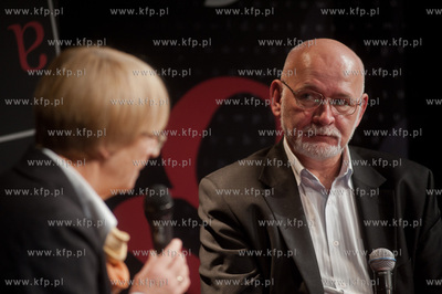 Gdynia. Teatr Miejski im Witolda Gombrowicza. Jesienne...