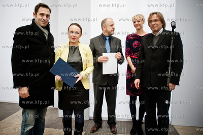 Gdynia. Magazyn Tranzytowy Dworca Morskiego. Ogloszenie...