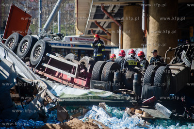 Gdynia. Skrzyzowanie ul. Morskiej i zjazdu z Estakady...