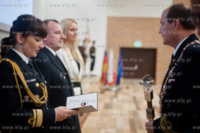 Gdynia. Akademia Marynarki Wojennej. Biblioteka Glowna....