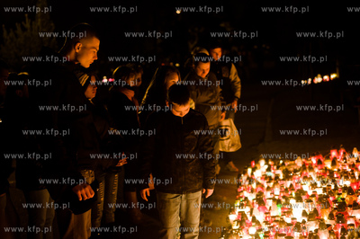 Gdansk. Cmentarz Lostowicki. Swieto Zmarlych. Nz Kwatera...