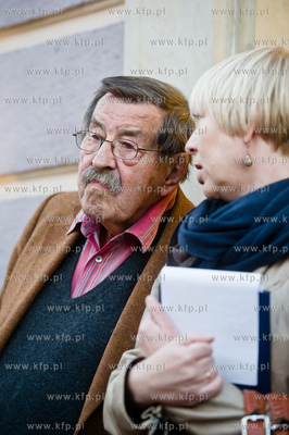 Gdansk. Przedproze Galerii Guntera Grassa. 6 Festiwal...