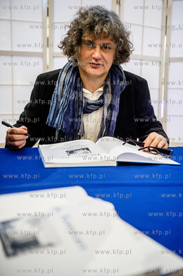 Gdynia. Centrum Handlowe Riviera. Premiera i promocja...