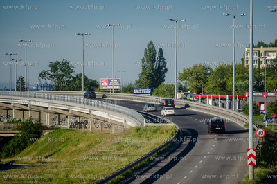 Gdańsk. Chełm. Aleja Armii Krajowej.
20.07.2016
fot....