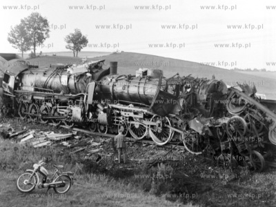 Tragiczna katastrofa kolejowa pod Koscierzyna. Jadacy...