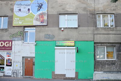 797 sklepow sprzedajacych tzw. dopalacze zostalo zamknietych...