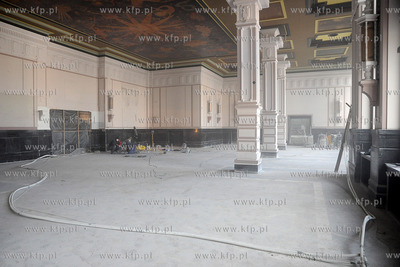 Dawna sala restauracyjna dworca kolejowego Gdynia Glowna...