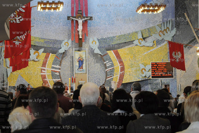 Kosciol parafialny NMP Wspomozenia Wiernych w Rumi,...